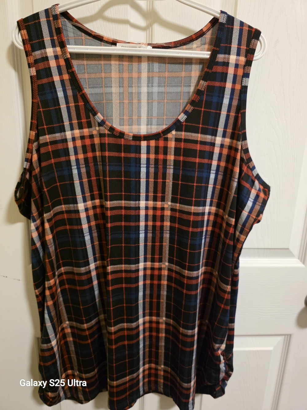 Women’s Plaid Sleeveless Tank Top - Navy & Orange